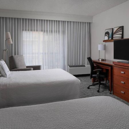 Courtyard By Marriott Jacksonville At The Mayo Clinic Campus/Beaches Zewnętrze zdjęcie